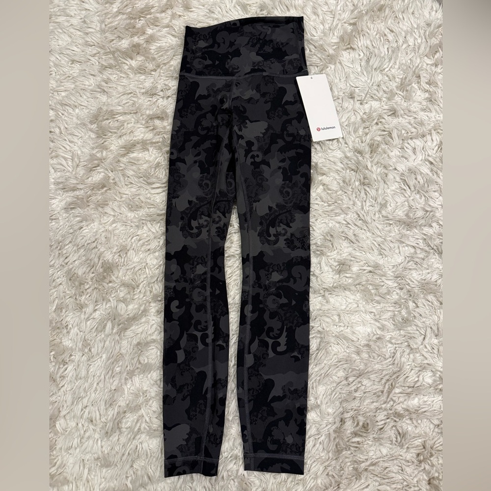 NWT Lululemon Wunder Under Train Tights Size 2 $98